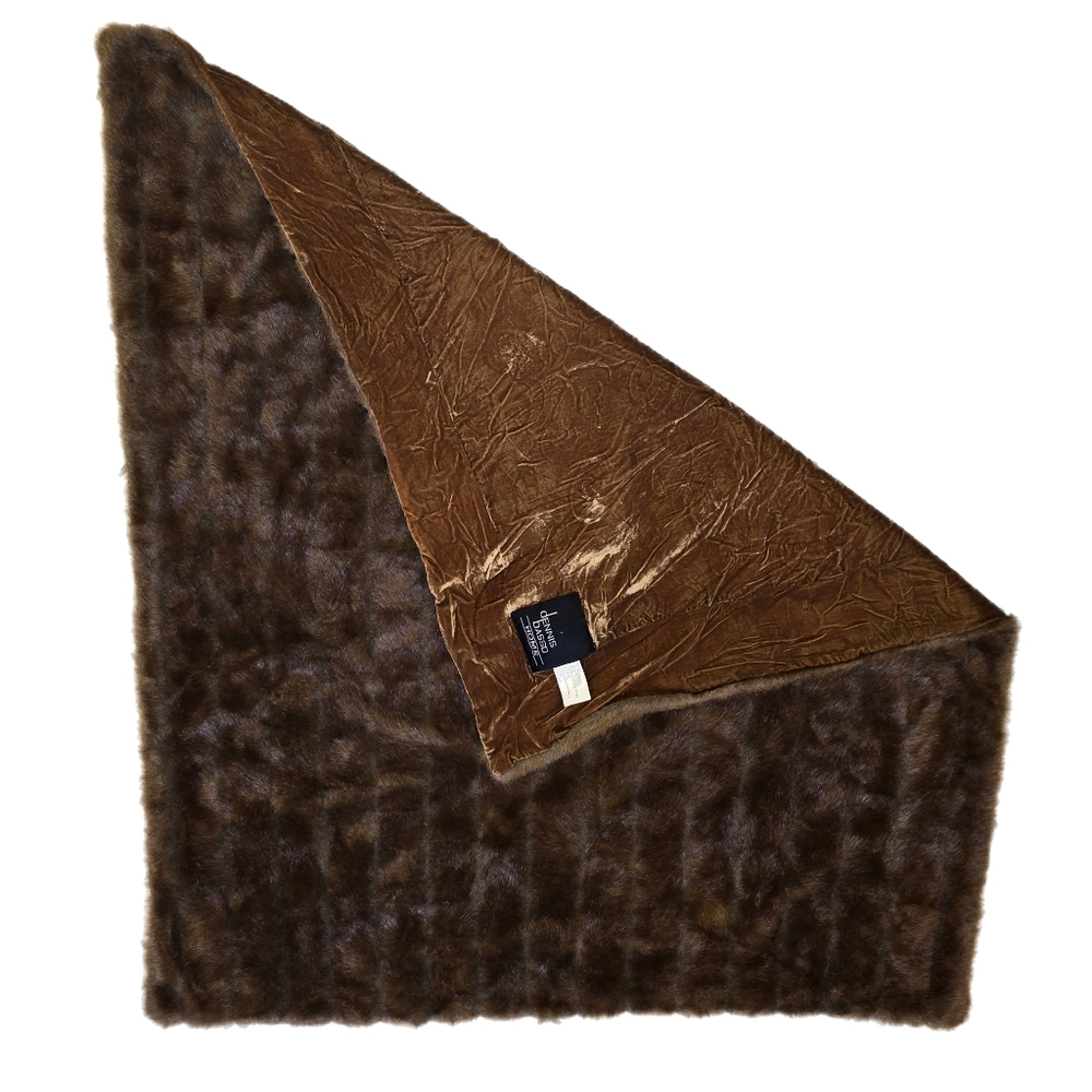 Dennis Basso Home Minky Faux Fur Throw Blanket Chocolate Double Side Ribbd 49x58
